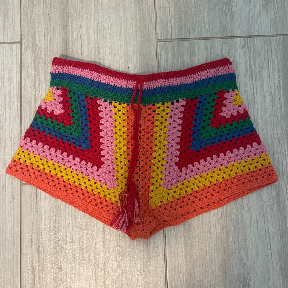 NWT FARM RIO crochet shorts XL